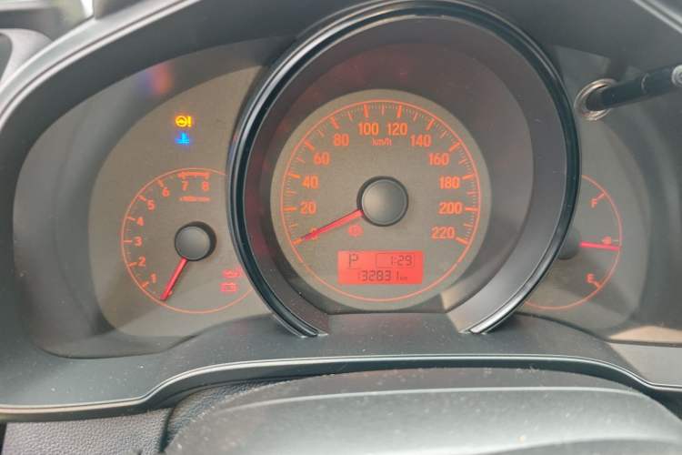 Used Honda Fit 2014 1.5L LX CVT Comfort Model Instrument Cluster