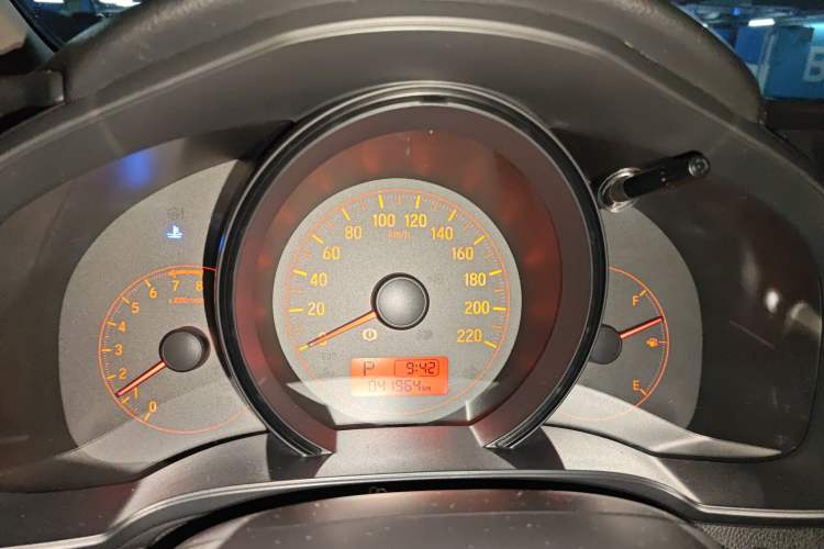 Used Honda Fit 2014 1.5L LX CVT Comfort Model Instrument Cluster