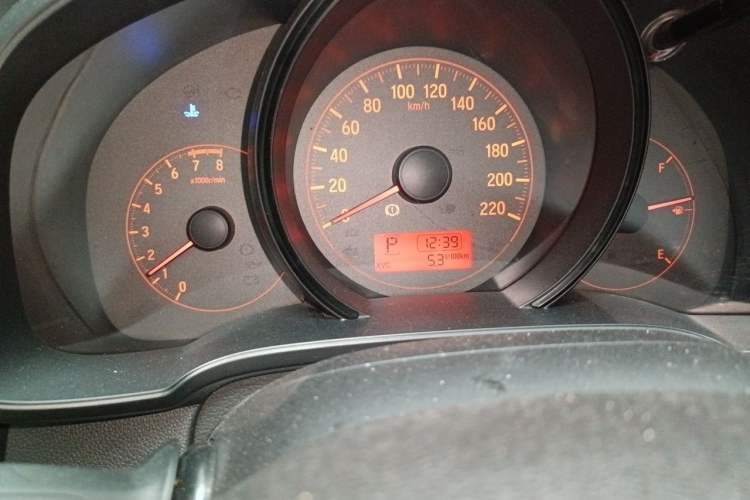 Used Honda Fit 2014 1.5L LX CVT Comfort Model Instrument Cluster