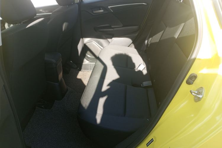 Used Honda Fit 2014 1.5L SE CVT Fashion Model Interior 4
