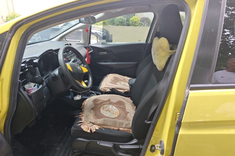Used Honda Fit 2014 1.5L LX CVT Comfort Model Left Front Seat