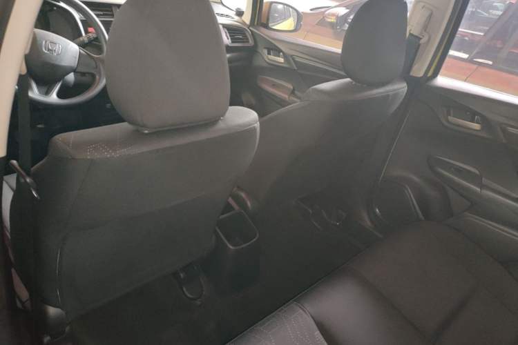 Used Honda Fit 2014 1.5L LX CVT Comfort Model Left Front Seat