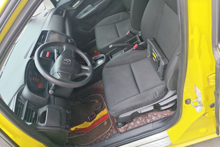 Used Honda Fit 2014 1.5L LX CVT Comfort Model Left Front Seat