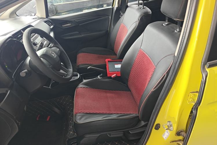 Used Honda Fit 2014 1.5L LX CVT Comfort Model Left Front Seat