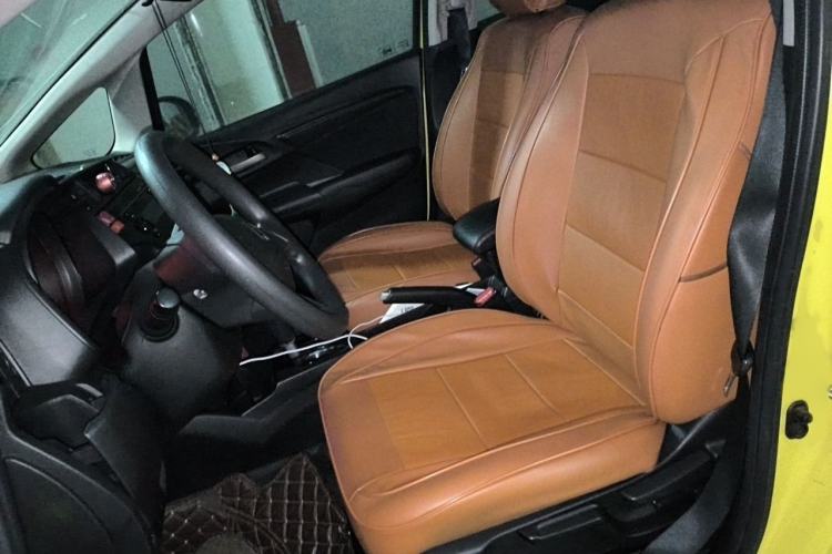 Used Honda Fit 2014 1.5L LX CVT Comfort Model Left Front Seat