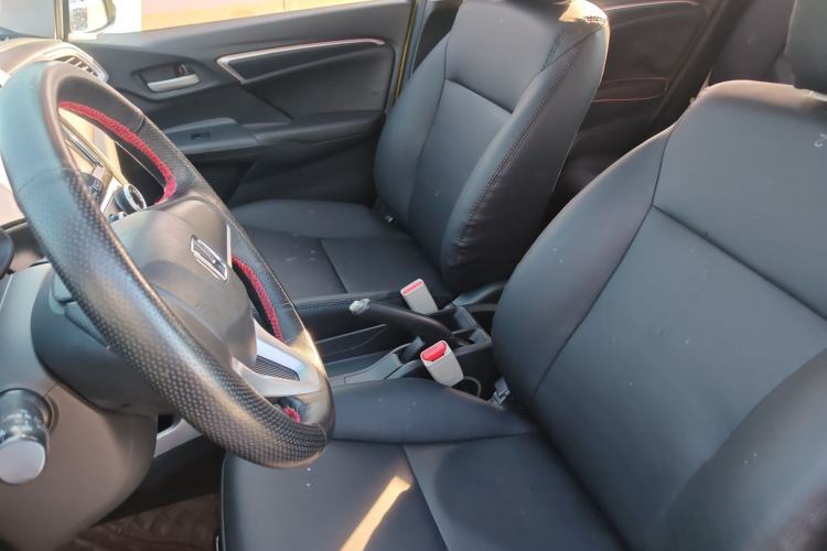 Used Honda Fit 2014 1.5L EX CVT Elite Model Left Front Seat