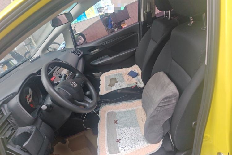 Used Honda Fit 2014 1.5L LX CVT Comfort Model Left Front Seat