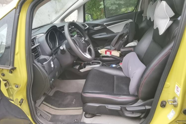 Used Honda Fit 2014 1.5L EX CVT Elite Model Left Front Seat