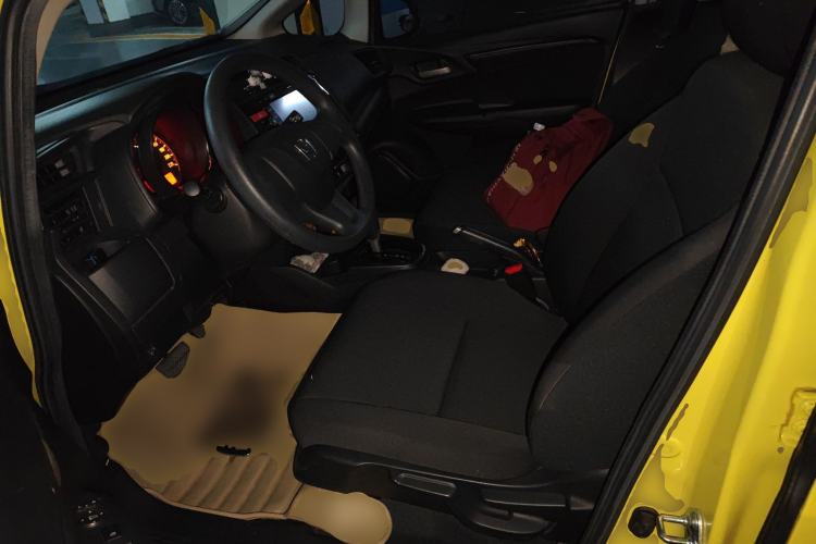 Used Honda Fit 2014 1.5L LX CVT Comfort Model Left Front Seat