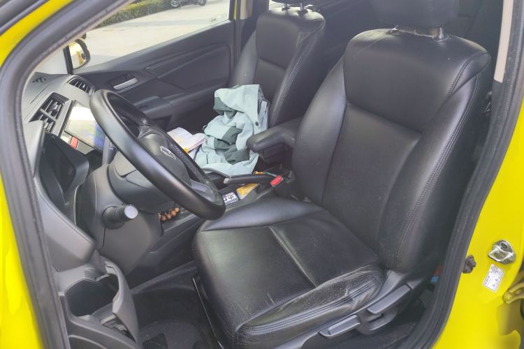 Used Honda Fit 2014 1.5L LX CVT Comfort Model Left Front Seat