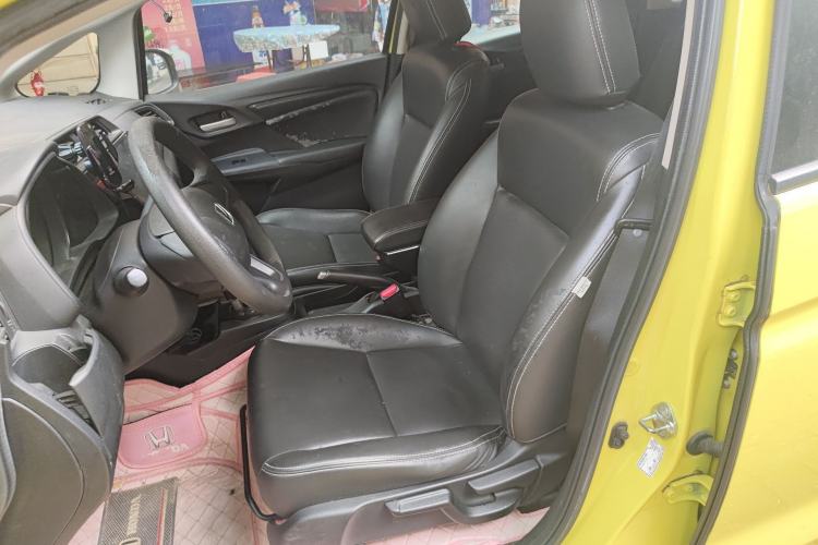 Used Honda Fit 2014 1.5L LX CVT Comfort Model Left Front Seat