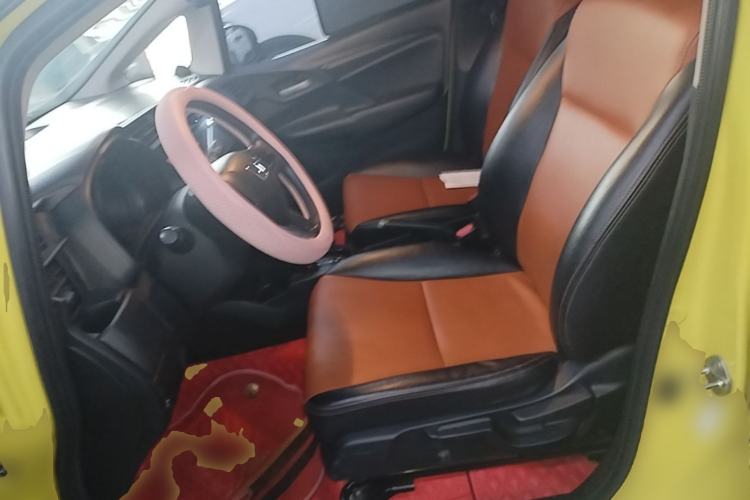 Used Honda Fit 2014 1.5L LX CVT Comfort Model Left Front Seat