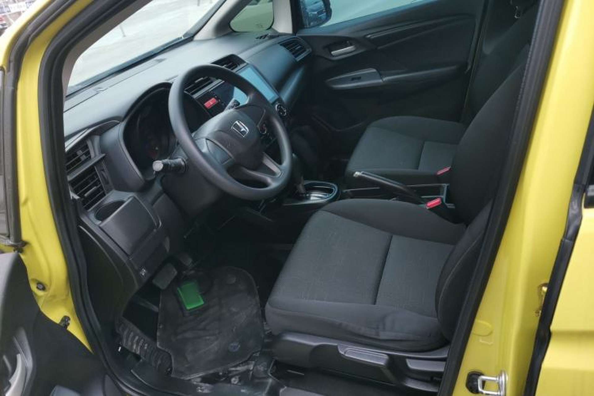 Used Honda Fit 2014 1.5L LX CVT Comfort Model Left Front Seat
