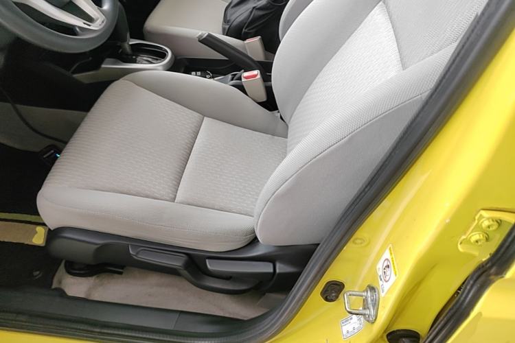 Used Honda Fit 2014 1.5L EX CVT Elite Model Left Front Seat