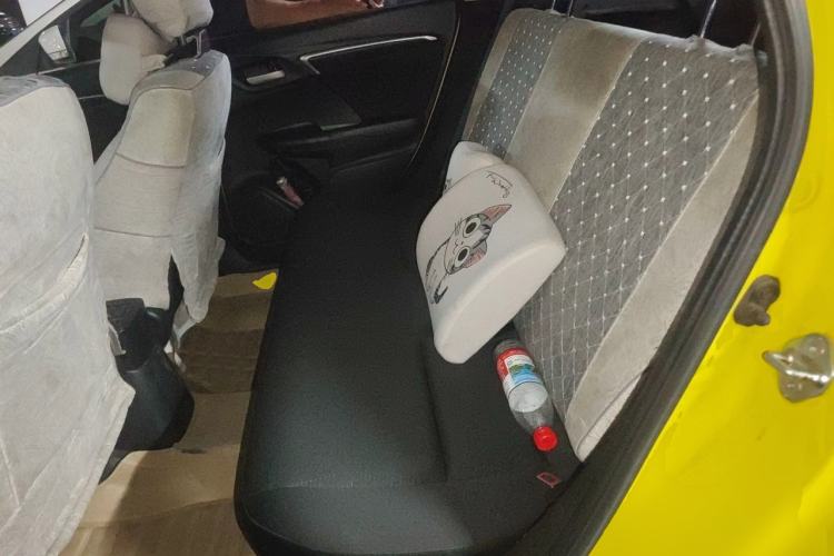 Used Honda Fit 2014 1.5L SE CVT Fashion Model Left Rear Seat