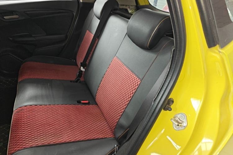 Used Honda Fit 2014 1.5L LX CVT Comfort Model Left Rear Seat