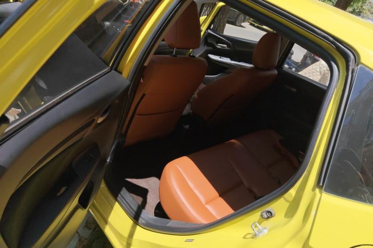 Used Honda Fit 2014 1.5L LX CVT Comfort Model Left Rear Seat