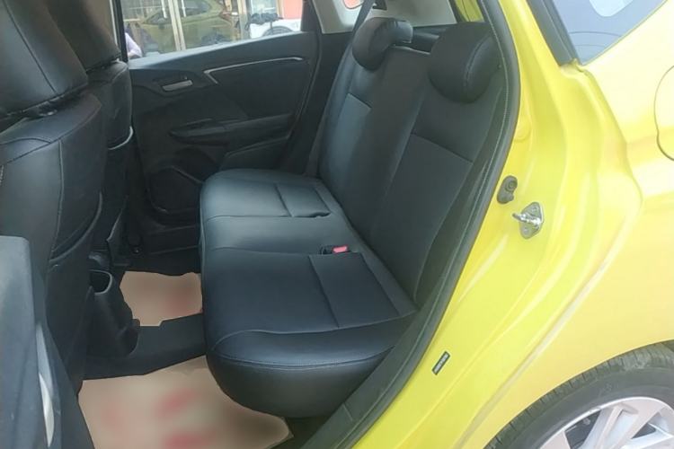 Used Honda Fit 2014 1.5L SE CVT Fashion Model Left Rear Seat