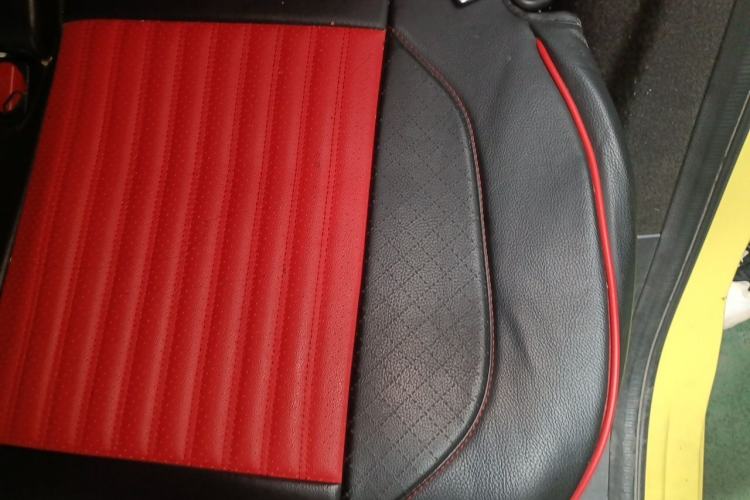 Used Honda Fit 2014 1.5L LX CVT Comfort Model Left Rear Seat