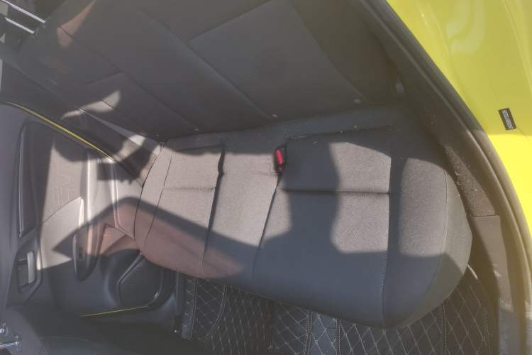Used Honda Fit 2014 1.5L LX CVT Comfort Model Left Rear Seat