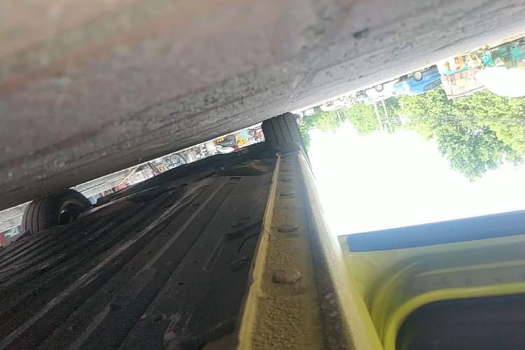 Used Honda Fit 2014 1.5L SE CVT Fashion Model Left Side Sill