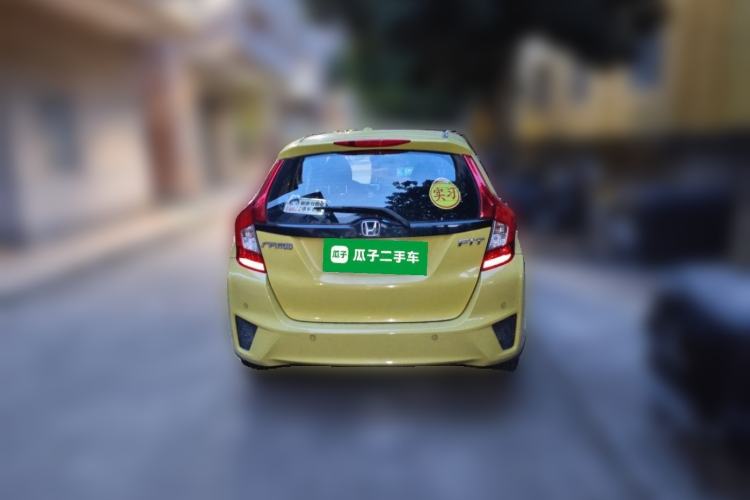 Used Honda Fit 2014 1.5L SE CVT Fashion Model Rear