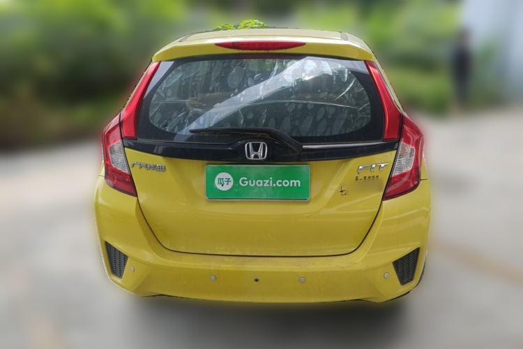 Used Honda Fit 2014 1.5L LX Manual Comfort Model Rear