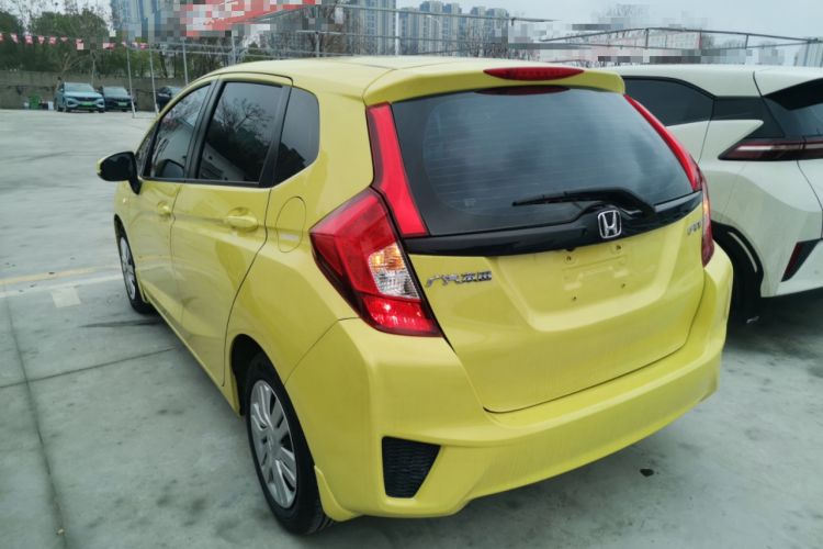 Used Honda Fit 2014 1.5L LX CVT Comfort Model Rear Left 45 Deg