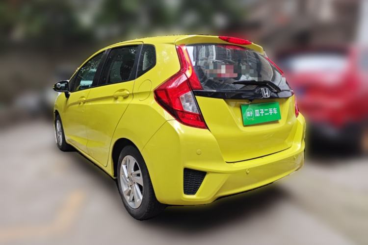 Used Honda Fit 2014 1.5L SE CVT Fashion Model Rear Left 45 Deg