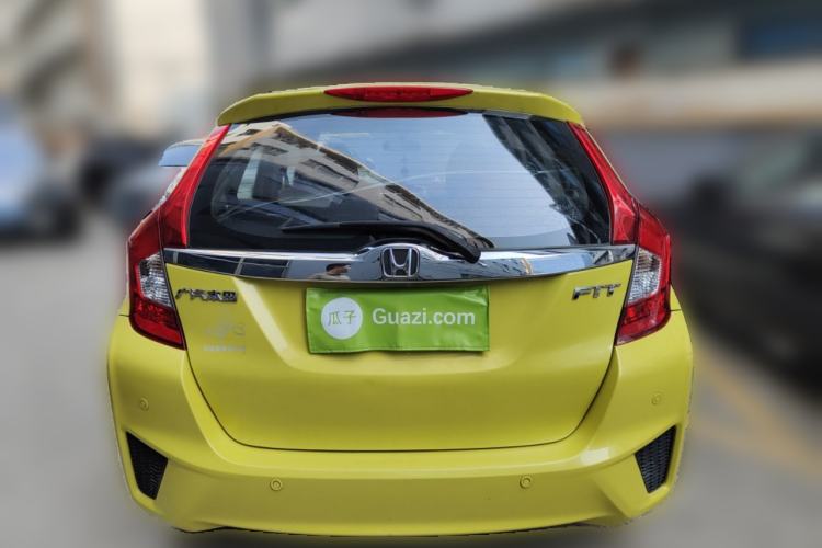 Used Honda Fit 2014 1.5L SE CVT Fashion Model Rear