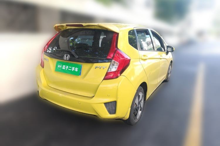 Used Honda Fit 2014 1.5L LX CVT Comfort Model Rear Right 45 Deg