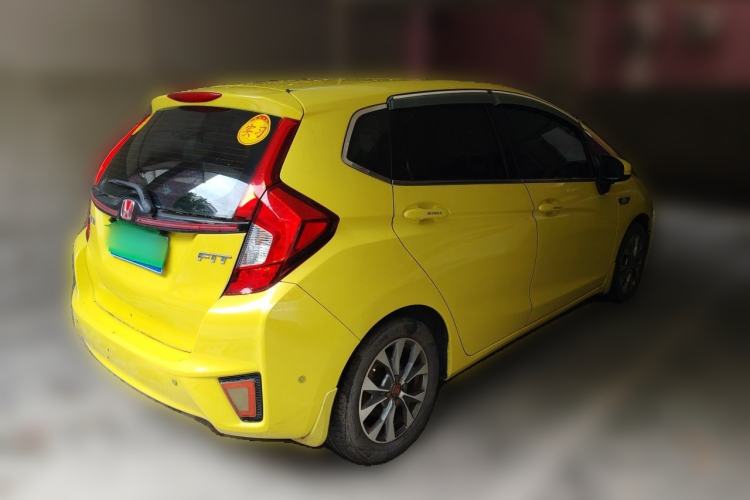 Used Honda Fit 2014 1.5L LX CVT Comfort Model Rear Right 45 Deg