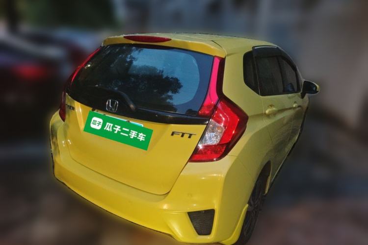 Used Honda Fit 2014 1.5L LX CVT Comfort Model Rear Right 45 Deg