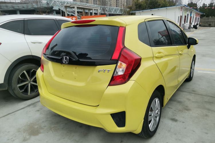 Used Honda Fit 2014 1.5L LX CVT Comfort Model Rear Right 45 Deg