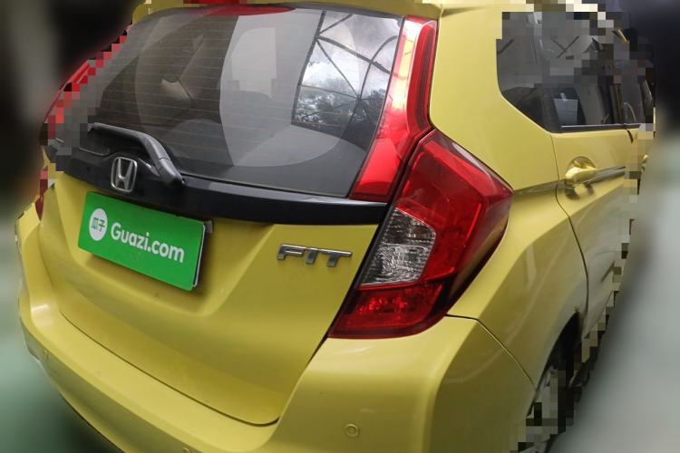 Used Honda Fit 2014 1.5L LX CVT Comfort Model Rear Right 45 Deg