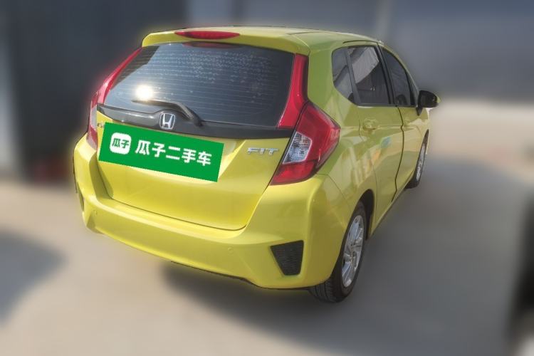 Used Honda Fit 2014 1.5L LX CVT Comfort Model Rear Right 45 Deg