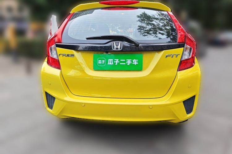 Used Honda Fit 2014 1.5L SE CVT Fashion Model Rear