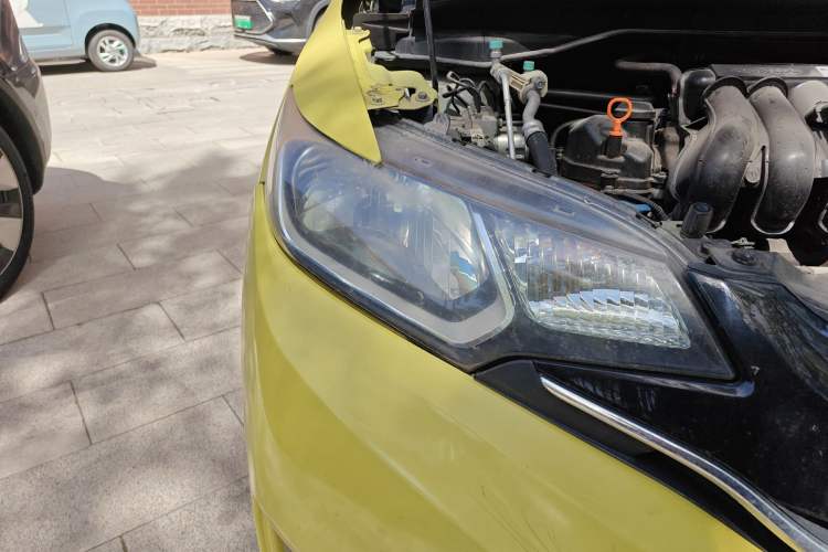 Used Honda Fit 2014 1.5L EXLI CVT Leading Model Right Front Headlight