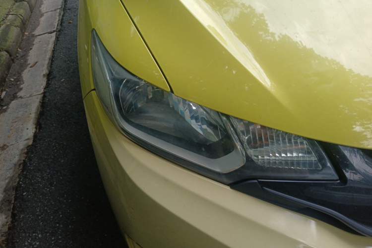 Used Honda Fit 2014 1.5L LX CVT Comfort Model Right Front Headlight