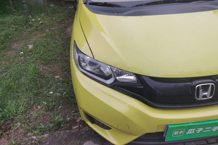 Used Honda Fit 2014 1.5L LX CVT Comfort Model Right Front Headlight