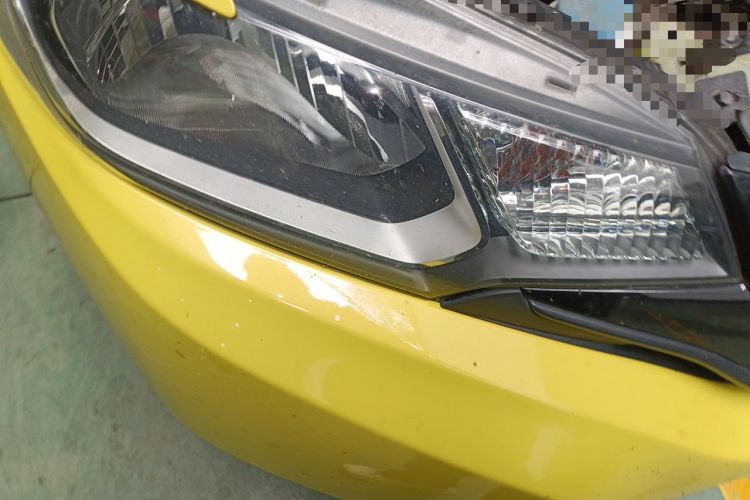 Used Honda Fit 2014 1.5L LX CVT Comfort Model Right Front Headlight