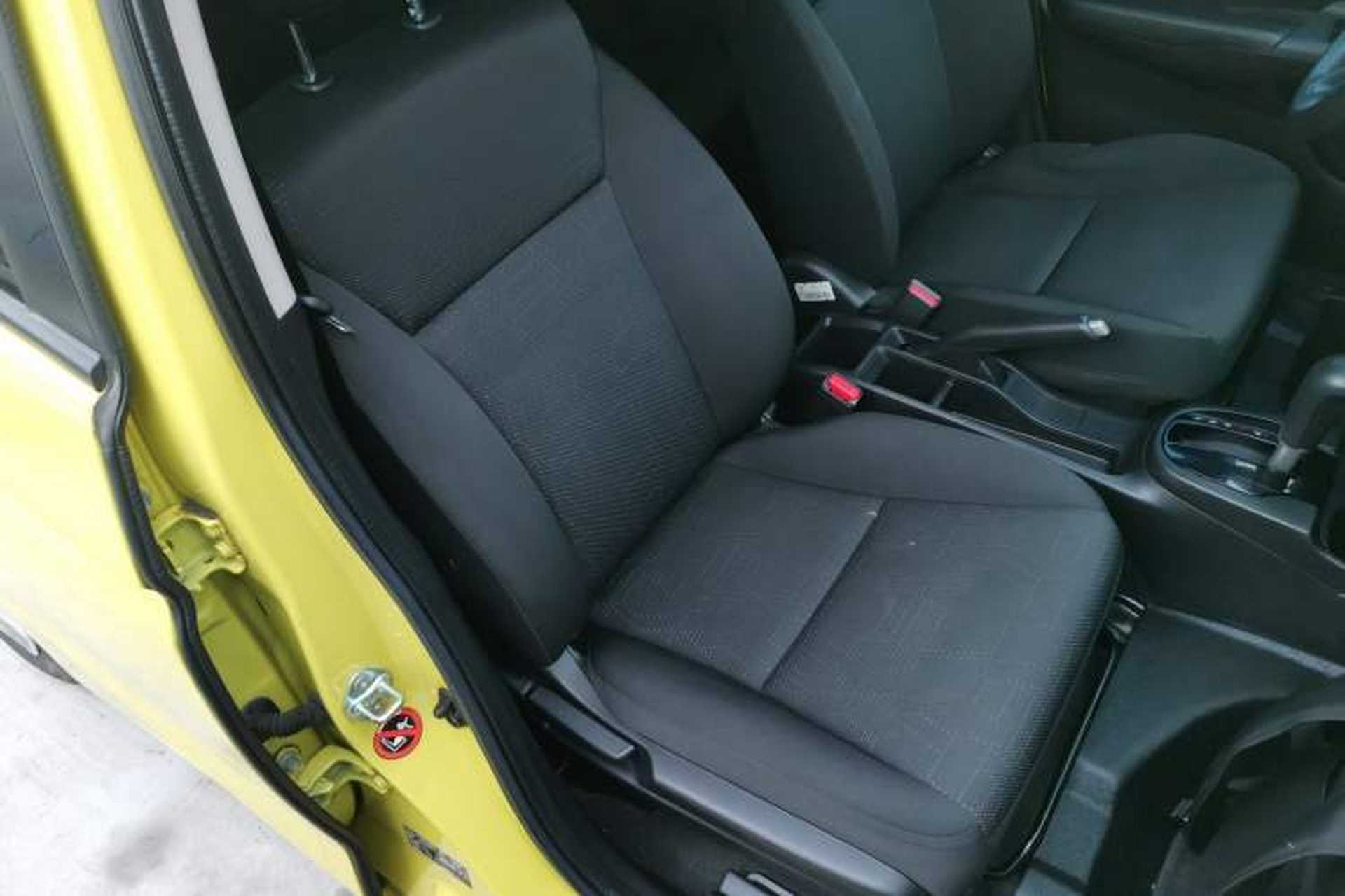 Used Honda Fit 2014 1.5L LX CVT Comfort Model Right Front Seat
