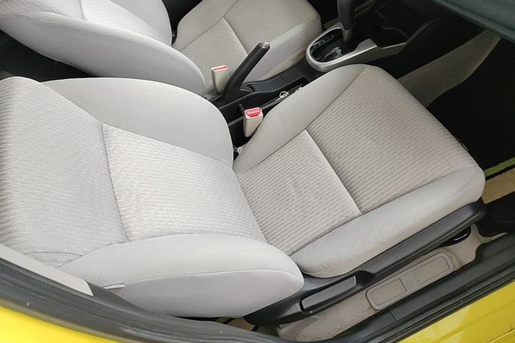 Used Honda Fit 2014 1.5L EX CVT Elite Model Right Front Seat