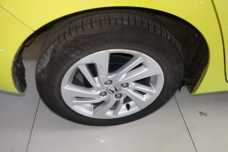 Used Honda Fit 2014 1.5L EXLI CVT Leading Model Right Rear Wheel Hub
