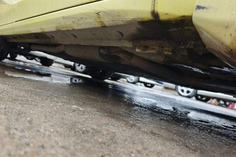 Used Honda Fit 2014 1.5L LX CVT Comfort Model Right Side Sill