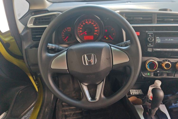 Used Honda Fit 2014 1.5L LX CVT Comfort Model Steering Wheel