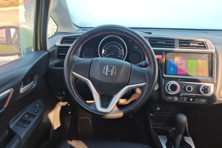 Used Honda Fit 2014 1.5L EX CVT Elite Model Steering Wheel