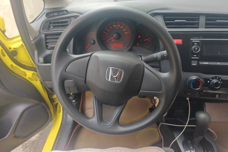 Used Honda Fit 2014 1.5L LX CVT Comfort Model Steering Wheel
