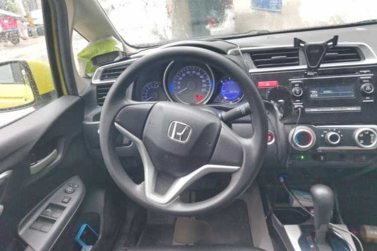 Used Honda Fit 2014 1.5L EX CVT Elite Model Steering Wheel