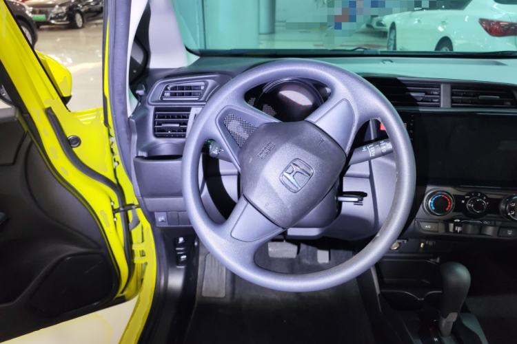 Used Honda Fit 2014 1.5L LX CVT Comfort Model Steering Wheel